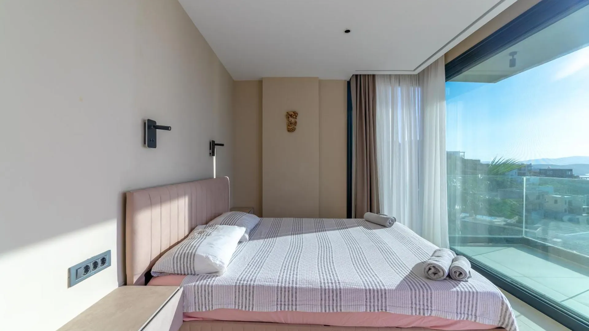 Villa Atlantic Private Pool بودروم
